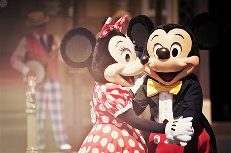 Couple Disney Love Mickey Minnie Image 260307 On