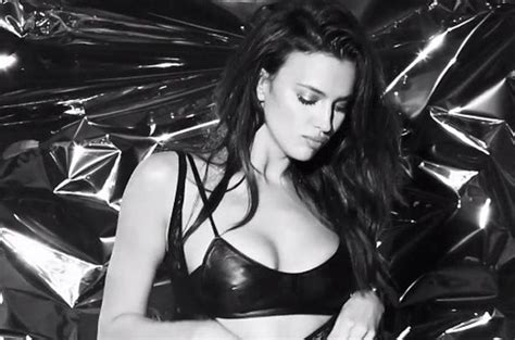 Watch Irina Shayk Strip Off For The Sexiest Advent Video Weve Ever
