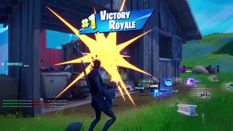 Fortnite Ps4 Pro Player When Its Clutch Time For The Team Lets Get