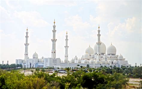 Sheikh Zayed Grand Mosque The Most Magnificent Mosques In