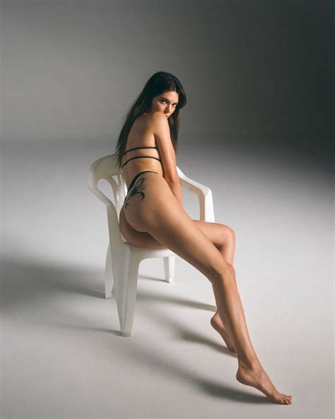 Kendall Jenner KendallJenner Nude OnlyFans Leaks Photos TheFappening