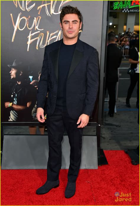 Zac Efron Brings Sami Miro To We Are Your Friends Premiere Photo 854755 Photo Gallery