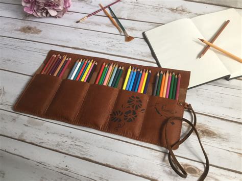 Personalized Leather Pencil Roll Pen Roll Pencil Roll Up Case Artist