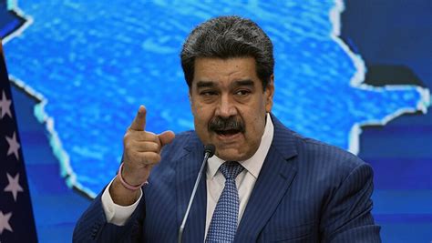Präsident Maduro Bezeichnet Bischöfe Als Teufel In Soutane Domradiode