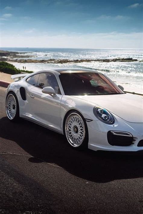 Download 4k wallpapers of cars like lamborghini, ferrari, bmw, audi, porsche, bentley, bugatti, aston martin, mclaren, mercedes benz in hd, 4k, 5k resolutions for desktop & mobile phones. Trends For Porsche Panamera Wallpaper Handy - JoCars