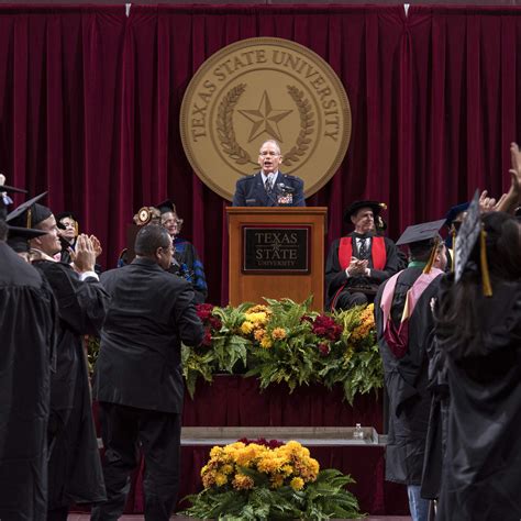 Spring 2016 Commencement Photos Commencement Texas State University