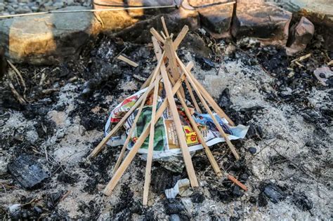 How To Start A Campfire Without Lighter Fluid Step By Step