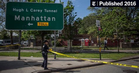 Woman Is Found With Slashed Throat In Brooklyn The New York Times