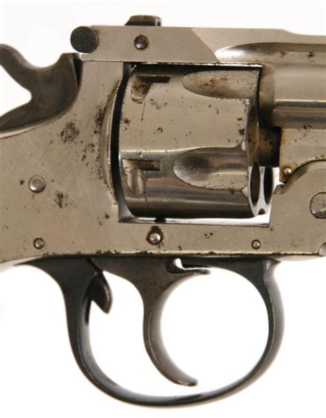 Harrington And Richardson Double Action 32 Revolver