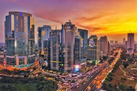 Book Ritz Carlton Pacific Place in Jakarta with benefits
