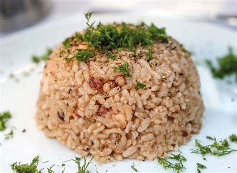 Turkish Feast Pilaf Sweet Rice With Currants And Pine Nuts