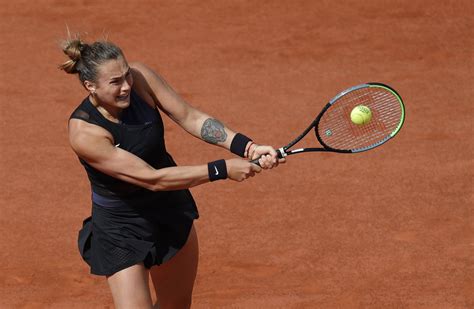 Sabalenka Overcomes Early Scare To Advance At Roland Garros Reuters