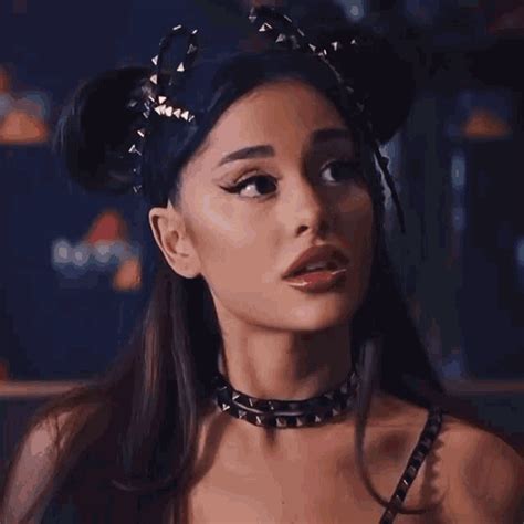 Ariana Grande Dont Look Up Gif Ariana Grande Ari Dont Look Up