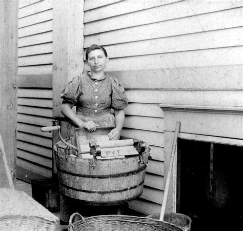 November 3, 2016 at 9:15 am. Laundry Lady - Vintage Photo | This is a photo that I got ...