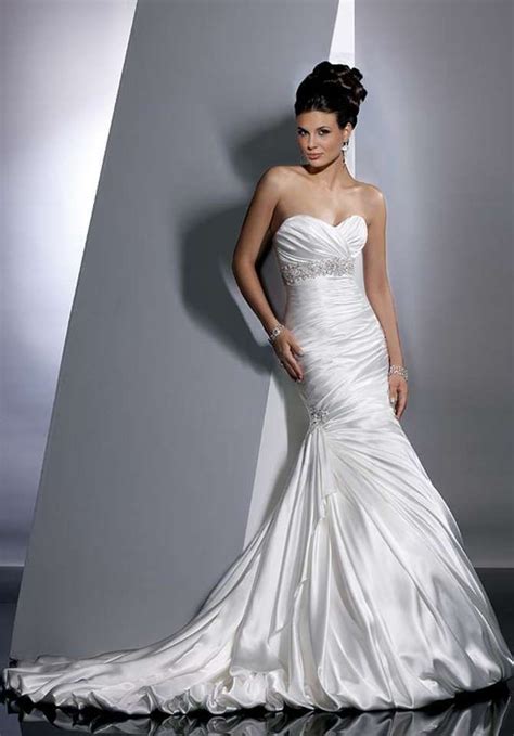 Maggie Sottero Adorae Fit And Flare Gown With Sweetheart Neckline And