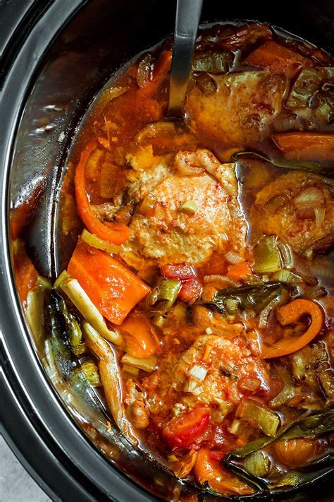 Carefully halve the squash lengthways, then cut into 3cm chunks, discarding the seeds. Slow Cooker Chicken Recipe with Tomatoes and Bell Peppers ...