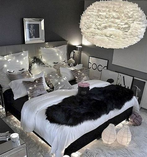 38 Cute And Girly Bedroom Decorating Tips For Teenagers Page 12 Of 38