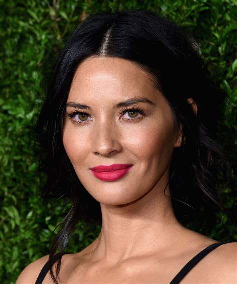 The Important Reason Olivia Munn Wont Work With Just Any Makeup Artist