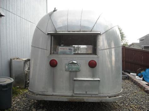 Chick Shack 1959 Airstream Globester Airstream Forums