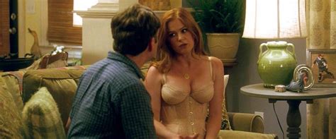Isla Fisher Sexy Lingerie Scene In Keeping Up With The Joneses