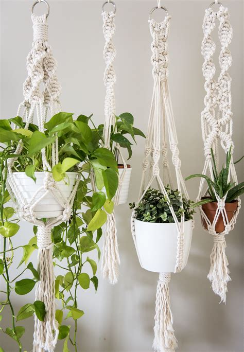 20 Elegant Diy Ideas For Hanging Shelves To Adorn Your Boring Walls Home Interior Ideas