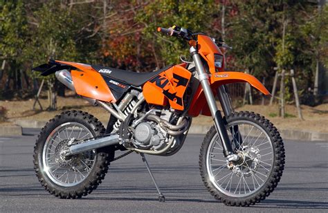 38.7 in (in dirt trim) wheelbase: 2005 KTM 450 EXC Racing: pics, specs and information ...