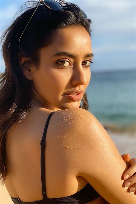 Neha Sharma Black Bikini Black Bikini Tops Bollywood Actress Hot Photos