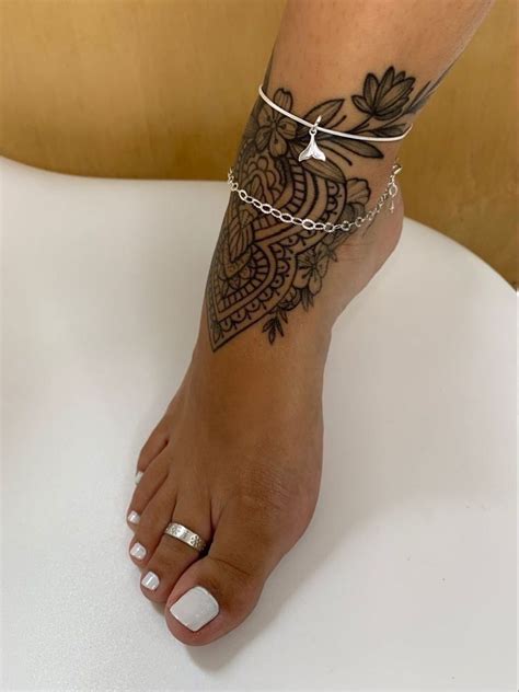 Inside Foot Tattoo Ideas Foottattoos Foot Tattoos Foot Tattoos Girls