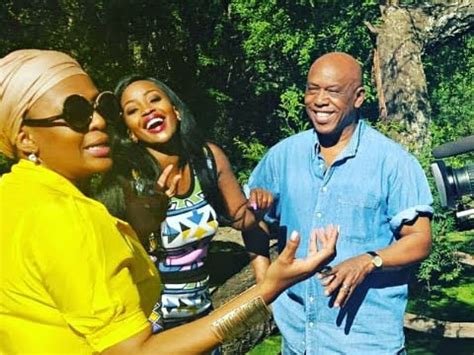 Tokyo sexwale has 4 siblings in his family: Tokyo Sexwale takes Top Billing on a tour of his riverside ...
