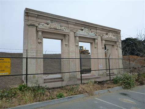 Fleishhacker Pool Ruins San Francisco California Atlas Obscura