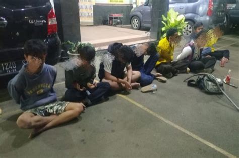 12 Remaja Ditangkap Di Tangerang Hendak Tawuran 3 Orang Wanita News On Rcti
