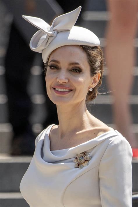 Angelina Jolie Gossip Latest News Photos And Video