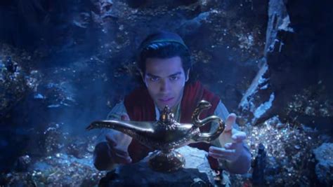new ‘aladdin trailer reveals first look at will smith s blue genie