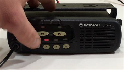 Motorola Cdm750 Uhf Model Aam25rkc9aa1an Youtube