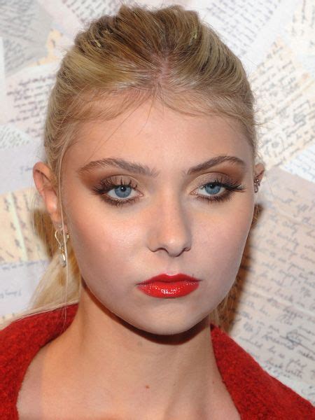 Taylor Momsen Has Finally Ditched The Raccoon Eyes Itsabouttime