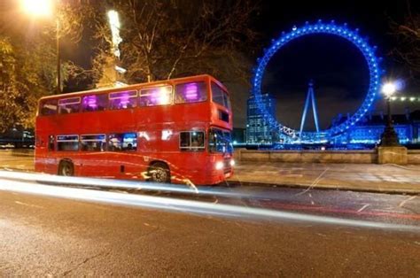 Choose from the best london bus tours and see famous sites such as buckingham palace, tower bridge and the houses of parliament. Book London Party Bus Tour, The Traditional (London) - HeadBox