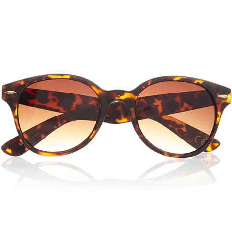 river island brown tortoise shell round preppy sunglasses in brown lyst