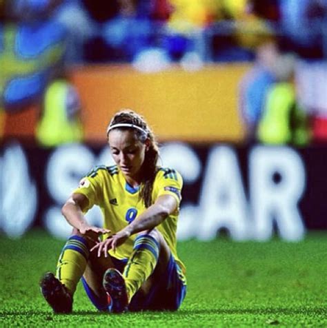 Pin By Asllani10 On Joueuses Soccer Girl Womens Soccer Soccer