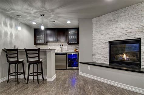 25 Basement Remodeling Ideas And Inspiration Basement Fireplaces Ideas