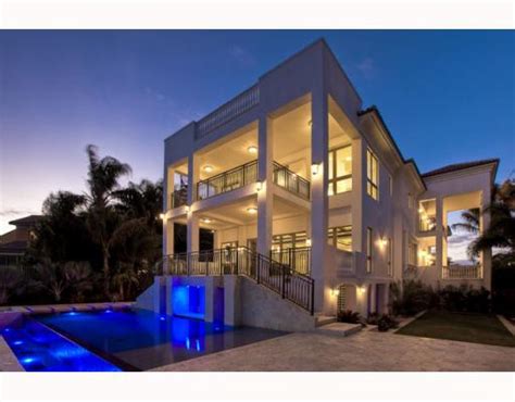 Where is Lebron James house in Miami? 2