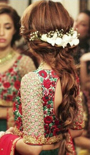 Pin By Hanadi On Style Indian Bridal Indian Bride Hairstyle Indian
