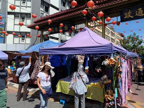 Good availability and great rates. Gaya Street Sunday Market (Kota Kinabalu) - Aktuelle 2020 ...