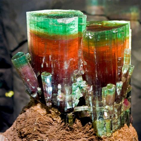 10 Most Stunningly Beautiful Mineral Specimens Now | BeautifulNow