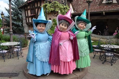 The Three Good Fairies Merryweather Flora And Fauna Retro Disney