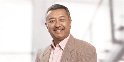 Mokhzani Mahathir Dilantik Pengerusi Maxis Baru Menggantikan Raja Tan