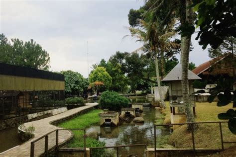 Wisata Alam Sekitar Stasiun Bogor Tempat Wisata Indonesia