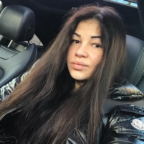 Új autót kapott gáspár evelin, aki két évvel ezelőtt szenvedett súlyos autóbalesetet. Gáspár Evelin kőkemény edzéséről készült videó