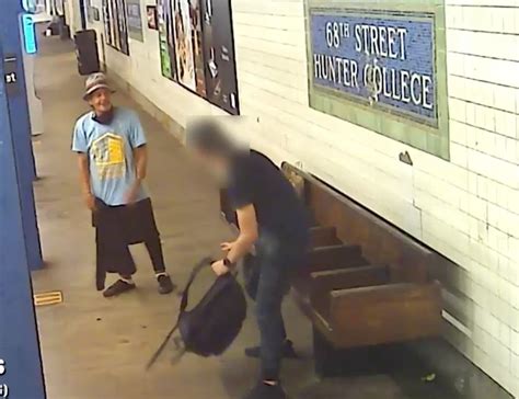 Ues Subway Robber Snatches Teens Phone Orders Him Onto Train Police