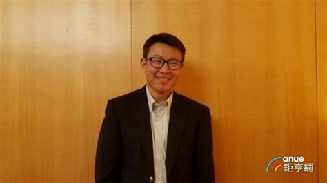 一、基本概況 和黃醫藥 $和黃醫藥(00013.hk)$ $和黃醫藥(hcm.us)$ 是一家處於商業化階段的創新生物製藥公司，旨在成為研發、開發及商業化治療癌症及免疫疾病靶向治療及免疫療法的全球領導者。公司利用其綜合藥物研發平台的高度專業知識，為全球市場開發和擴大公司的候選藥物組合賦能。 盛弘攻大陸醫院市場 早盤直奔漲停 | Anue鉅亨 - 台股新聞