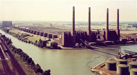 Helmstedter straße 3, 38448 wolfsburg. Wolfsburg - wie ein Auto eine Stadt schuf | Monumente Online